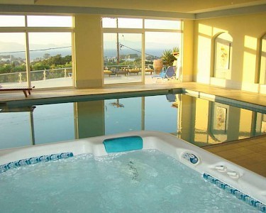 Aegean View Aqua Resort binnenzwembaden