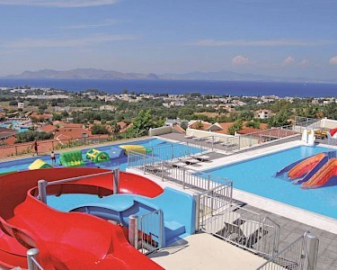Aegean View Aqua Resort glijbanen