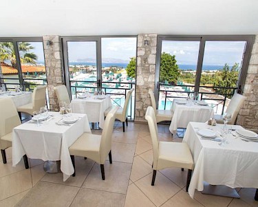 Aegean View Aqua Resort restaurant