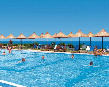 Mediterraneo Hotel zwembad