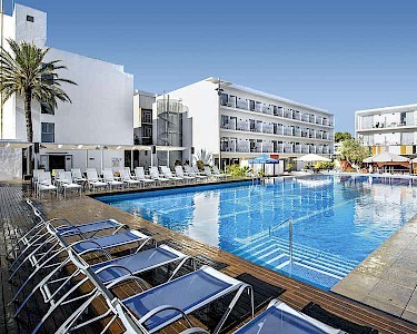 Hotel Puchet zwembad Ibiza