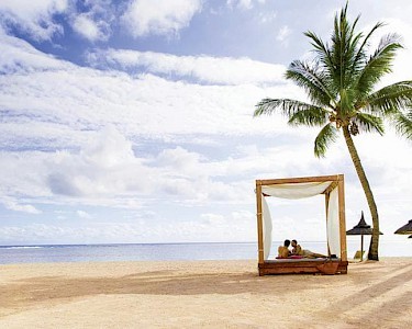Outrigger Mauritius Beach Resort strand