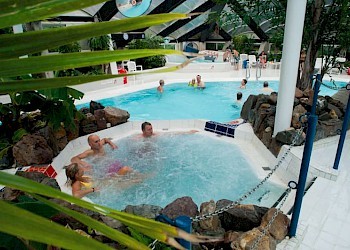 Vakantiepark De Berkenhorst zwembad