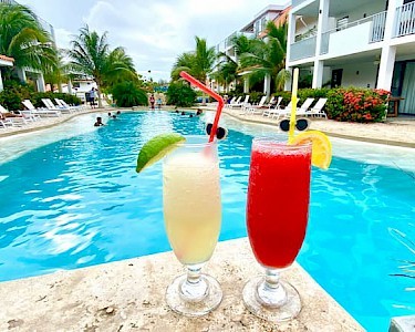 Resort Bonaire cocktails