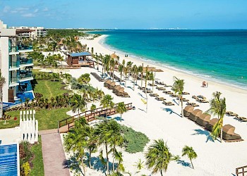Royalton Riviera Cancun strand
