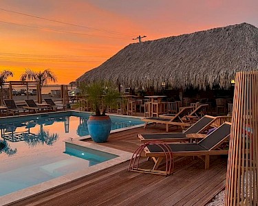 Bloozz Resort Bonaire zonsondergang
