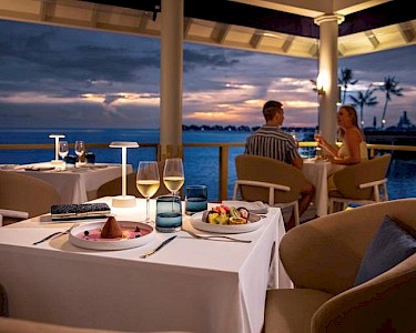 TUI BLUE Olhuveli Romance Malediven dineren