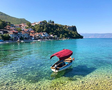 Meer van Ohrid Noord-Macedonië bootje