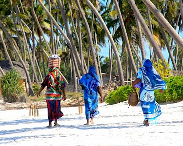 Zanzibar vrouwen op het strand