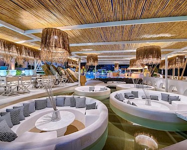 Kouros Exclusive Hotel & Suites Rhodos loungebanken
