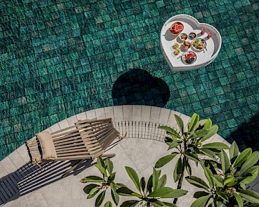 Kouros Exclusive Hotel & Suites Rhodos ontbijt zwembad