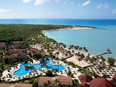 Grand Bahia Principe la Romana zwembad bovenaf