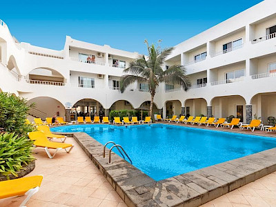 Hotel Ouril Pontao Kaapverdië zwembad
