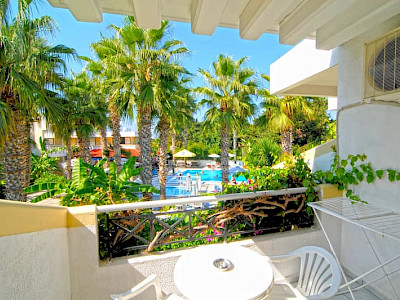 Denise Appartementen Kos balkon