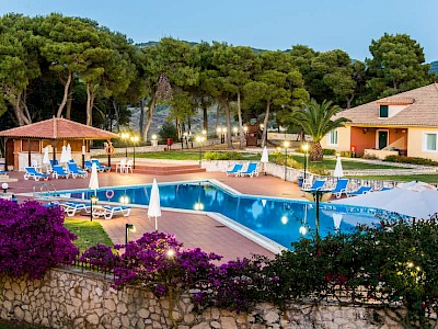 Ker Village en Spa zwembad Zakaynthos