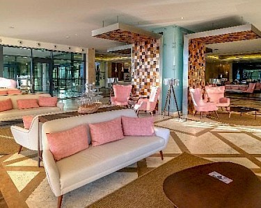 Real Marina Hotel Spa lounge