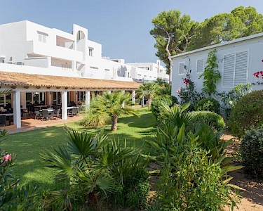 Hotel Club Es Talaial Mallorca tuin