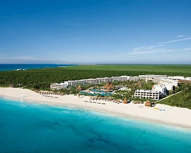 Secrets Maroma Beach Riviera Cancun Mexico bovenaf