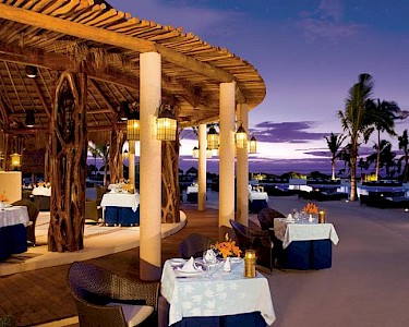 Secrets Maroma Beach Riviera Cancun Mexico vis restaurant
